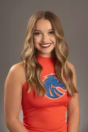 2022-23 Headshot of Ellee Hill