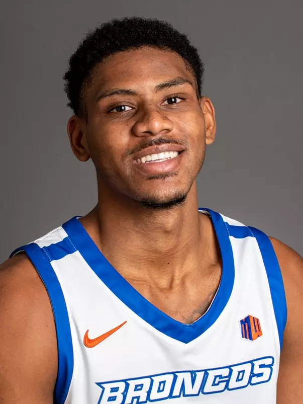 2022-23 Headshot of Chibuzo Agbo