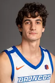 2022-23 Headshot of Pavle Kuzmanovic