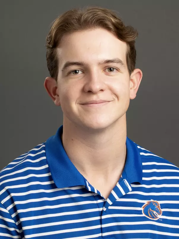 2022-23 Headshot of Connor Higgins