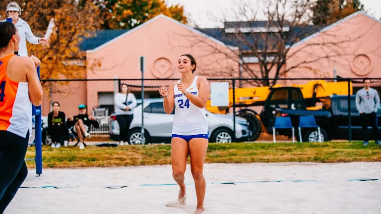 Two Bronco Pairs Reach Championship at Relentless Collegiate Challenge