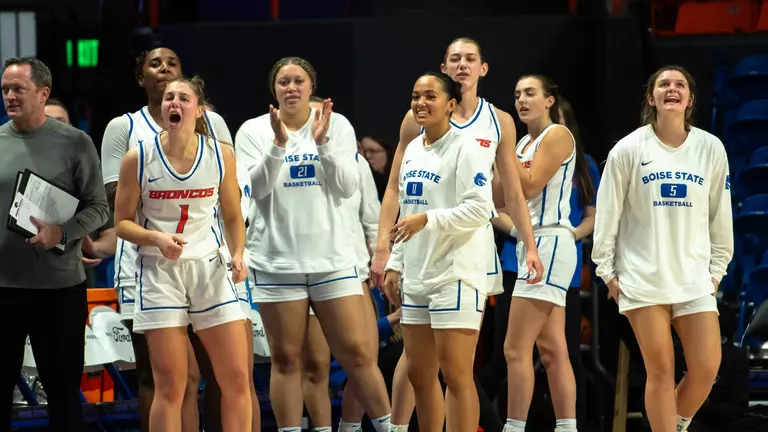 Balanced Attack Steers Broncos to Win Over Wildcats