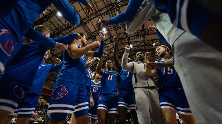 Broncos Meet Saint Mary's in Idaho Falls