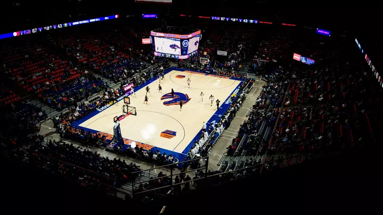 Broncos Sign Bowie, Carmichael