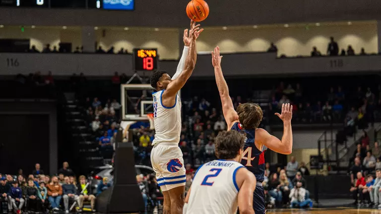 Broncos Outlast Saint Mary's