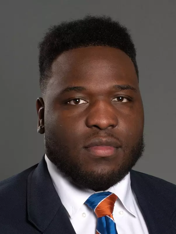 Spring 2023 Headshot of Sheldon Newton