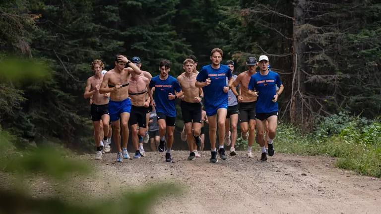 Boise State Men’s Cross Country and Track & Field Adds 11 to the Roster