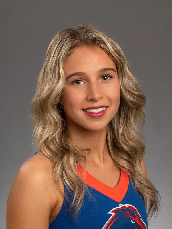 Dorothy Daiser 2023 Headshot