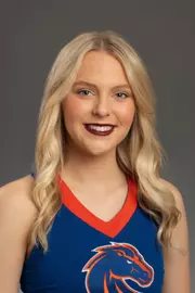 Madeleine McClintic 2023 Headshot