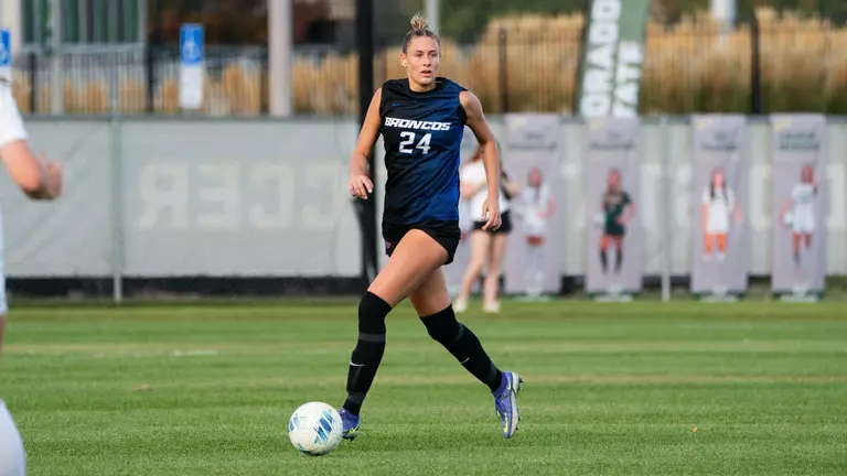 Broncos Earn Draw at Colorado State on Land's Last Second Goal