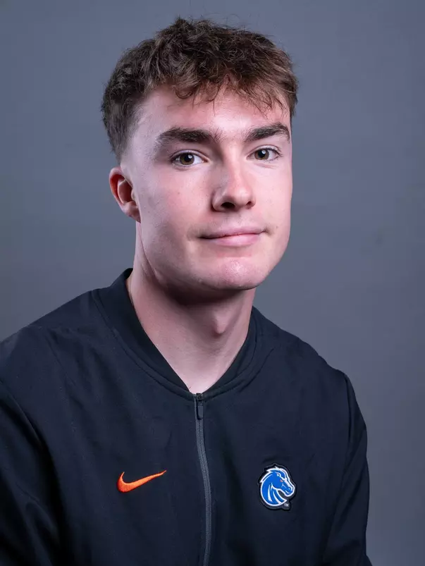 Alex Thompson head shot