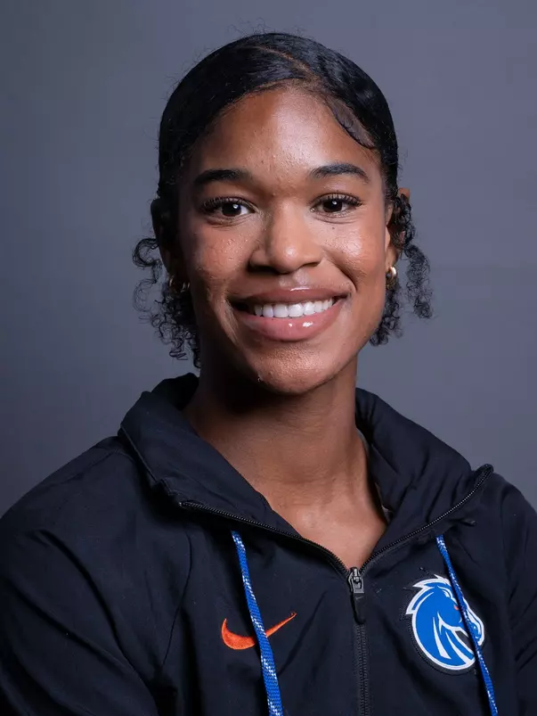 Janiah Brown head shot