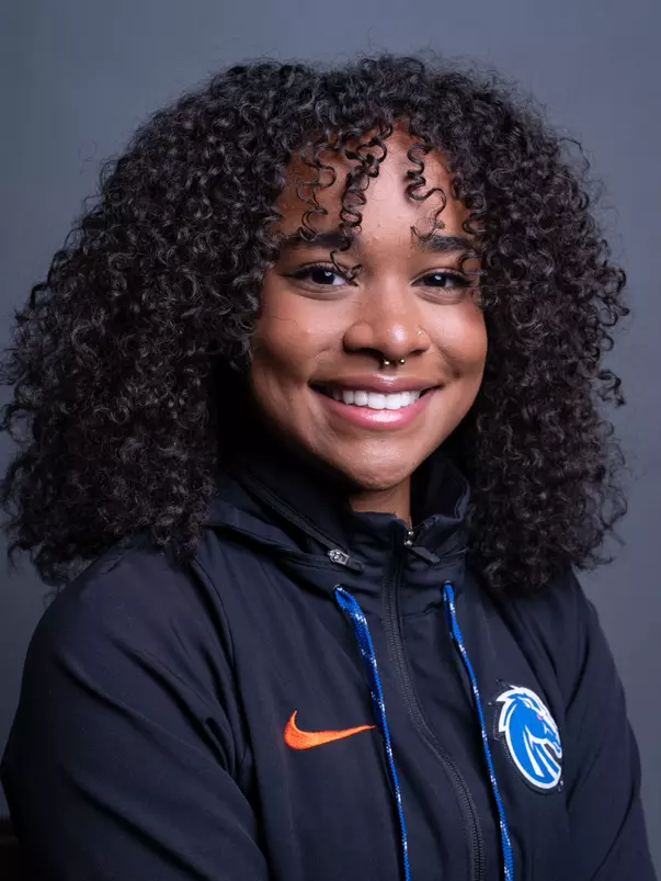 Vai Green head shots