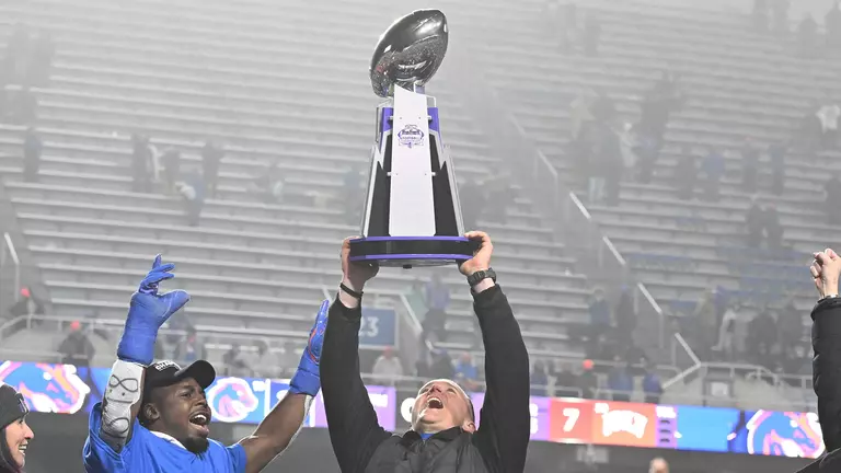 Broncos Power Past UNLV to Claim Second Consecutive Mountain West Championship