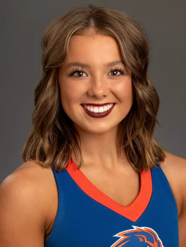 Audrey Darrington spirit squad head shot