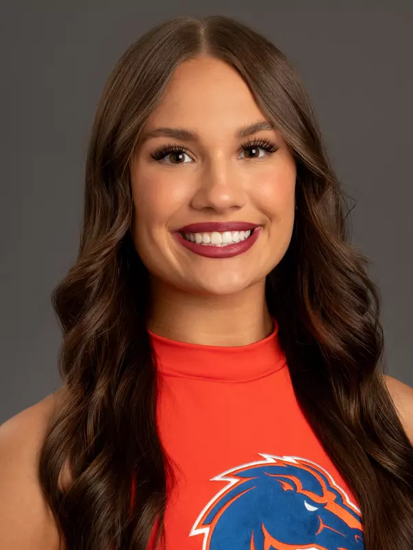Delaney Dose spirit squad head shot
