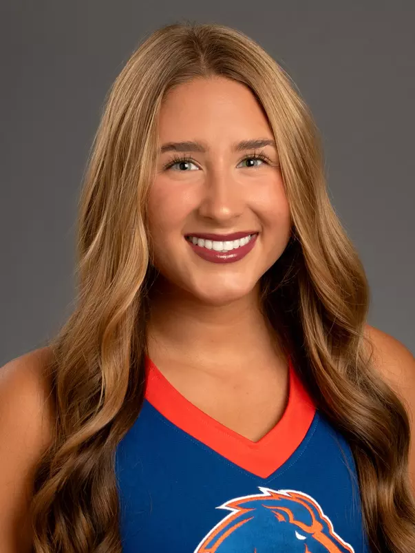 Shea Hart spirit squad head shot
