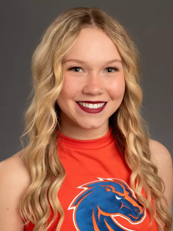 Cami Ritzler spirit squad head shot