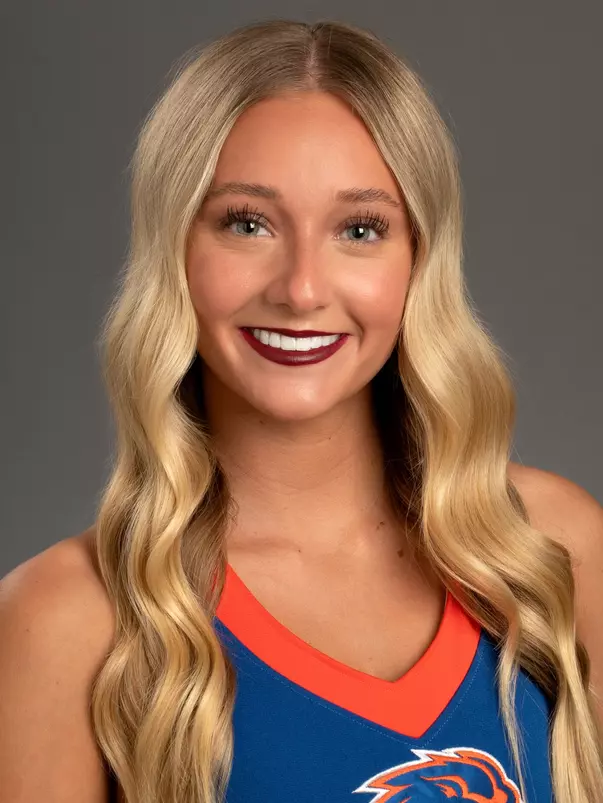 Mayce Taggart spirit squad head shot