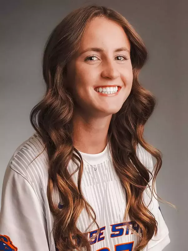 Oakley Anderson headshot.