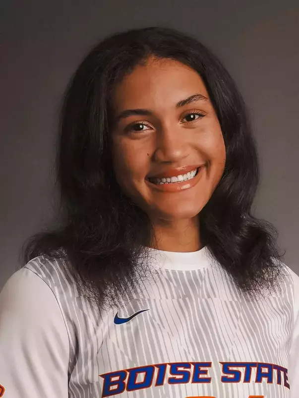 Aniah Cutler headshot.