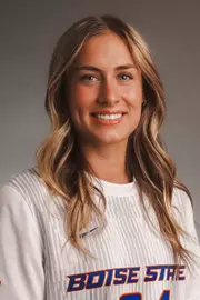 Sophie Drown headshot