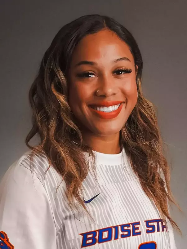 Desiree Foster headshot