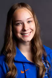 Delaney Reeves headshot