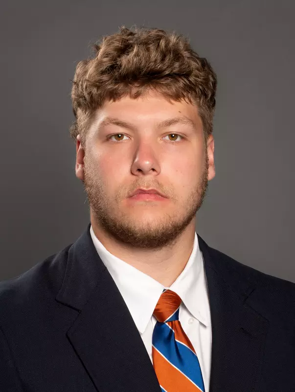 Hayden Hanks headshot