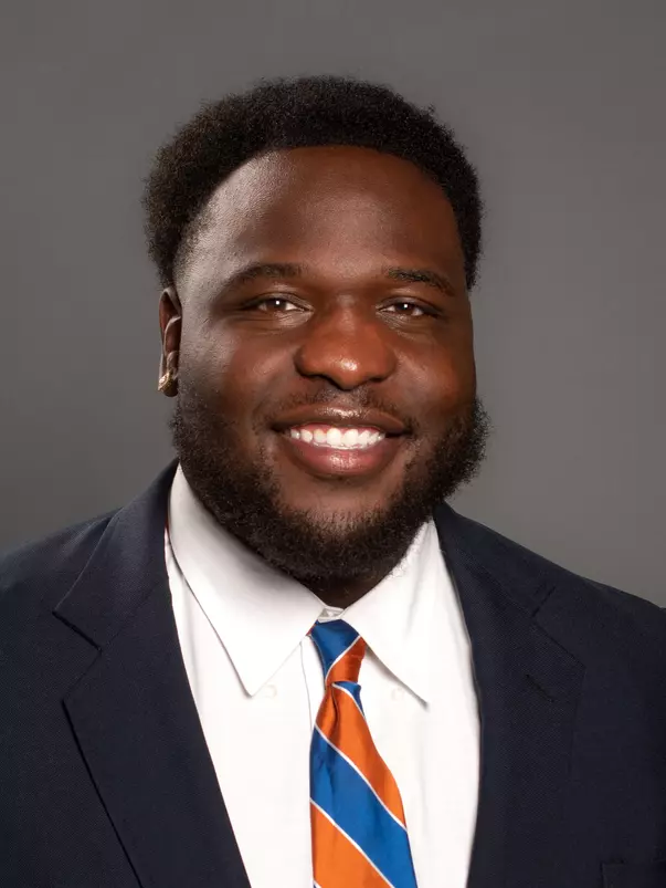 Sheldon Newton headshot