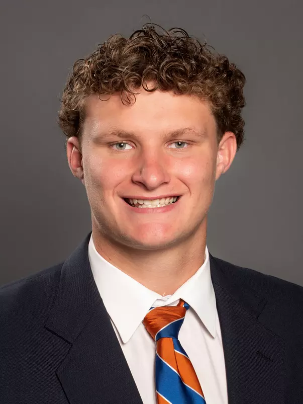 Connor Warkentin headshot