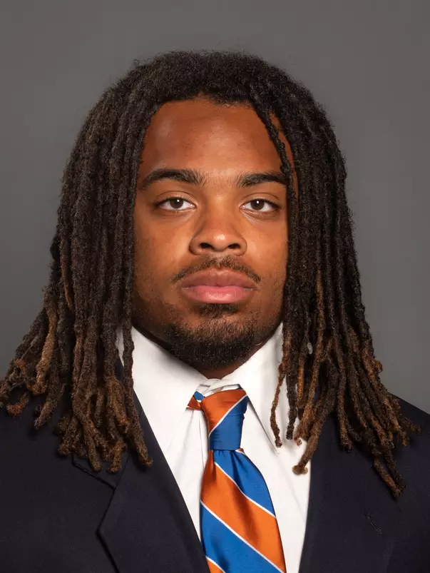 Zion Washington headshot