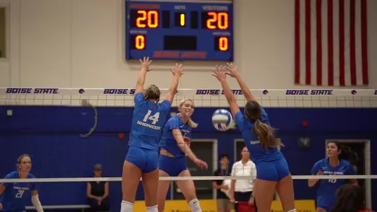Volleyball Preview: The Middle Blockers