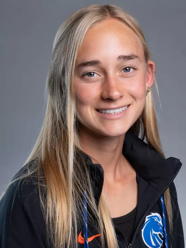 Julia Kiesler head shot