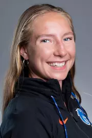 Lauren Larson head shot