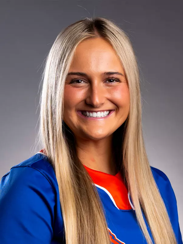 Brooke Thompson portrait 2025