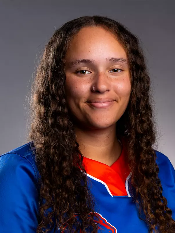 Sydney Groves portrait 2025