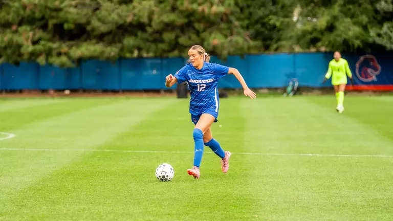 Broncos Travel to San Diego State and New Mexico