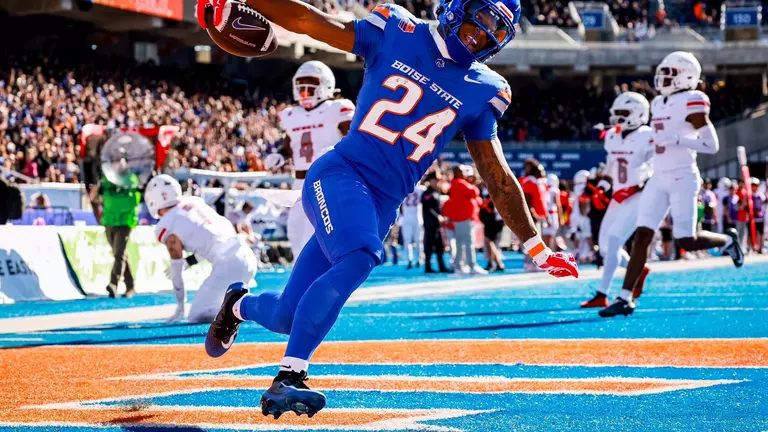 Second Half Domination Lifts Broncos Past Rebels