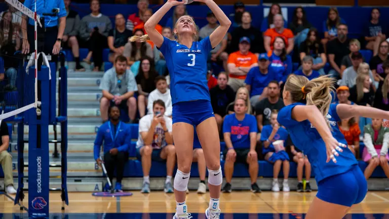 Broncos Outlast Rebels