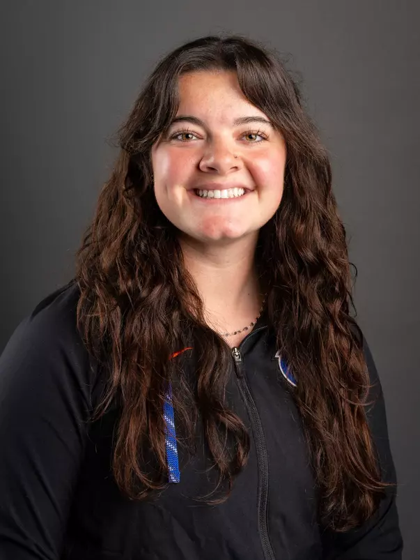 Alexee Kline 2025 Headshot