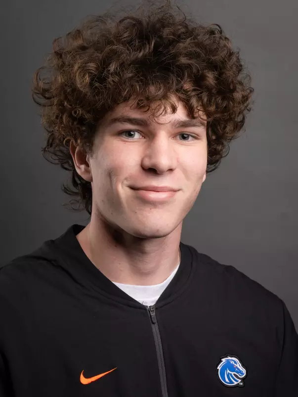 Xavier Fraley headshot