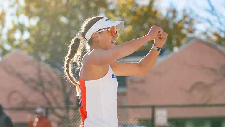 Broncos Earn AVCA Academic Honor Roll Distinction