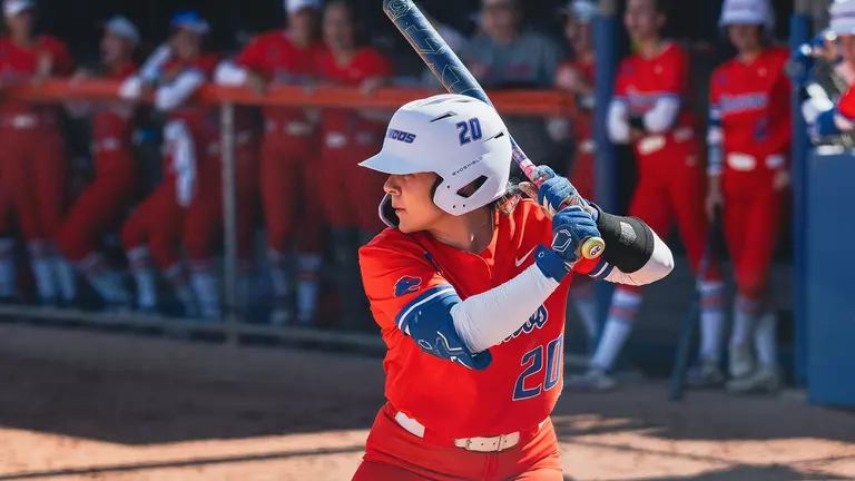 Broncos Use Big Inning to Beat Bengals