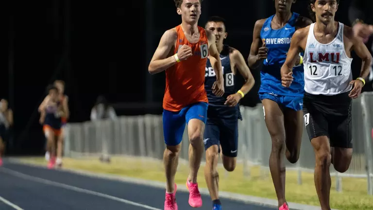 Joe Hudson Breaks 10,000-Meter School Record as Broncos Conclude Competition in California