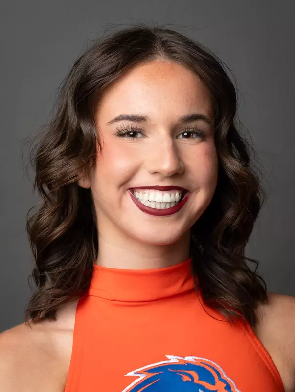 Eliana Swindle's 2025-26 Spirit Squad portrait.