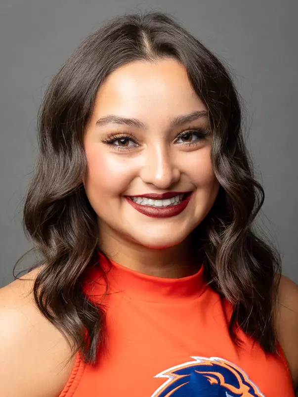 Emma Hernandez's 2025-26 Spirit Squad portrait.