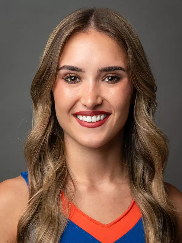 Sydney Sisco's 2025-26 Spirit Squad portrait.