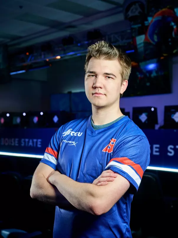 Gabriel Reynolds Headshot