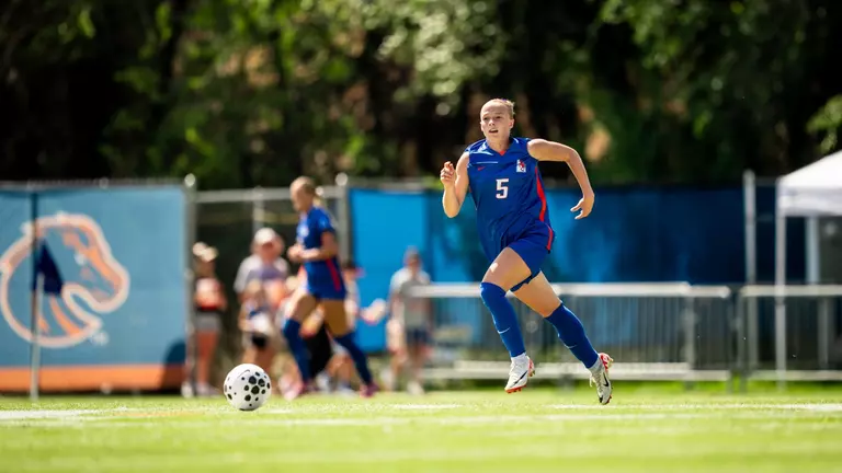 The Broncos Travel to Moscow for a Battle with the Vandals